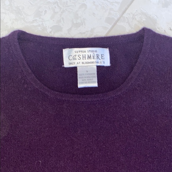 Bloomingdale’s Cashmere Purple Sweater - Picture 6 of 8